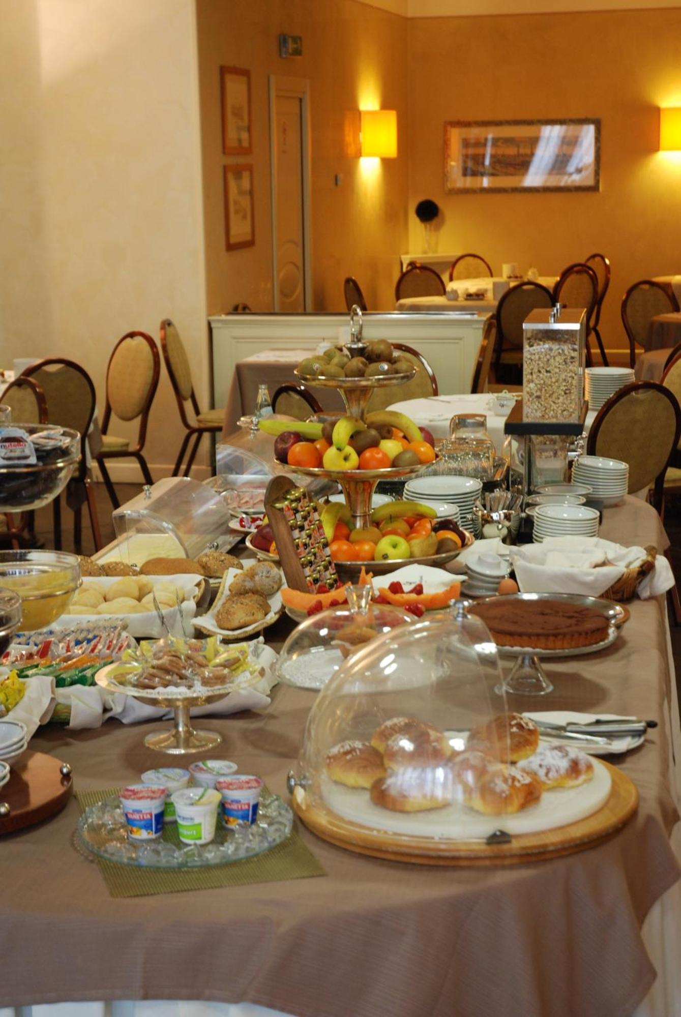 Hotel Continental Brescia Roncadelle Екстер'єр фото